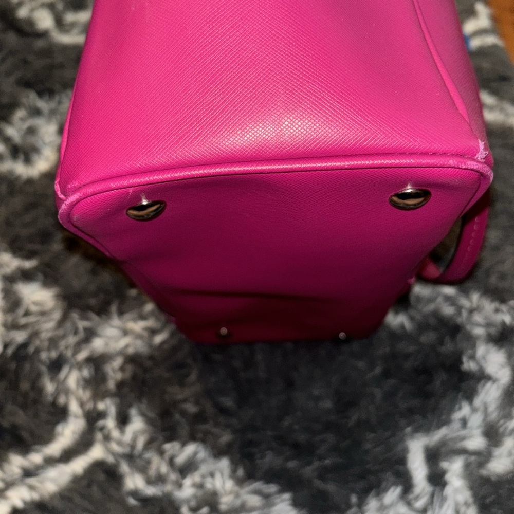 Coach Tote - Picture 4 of 14